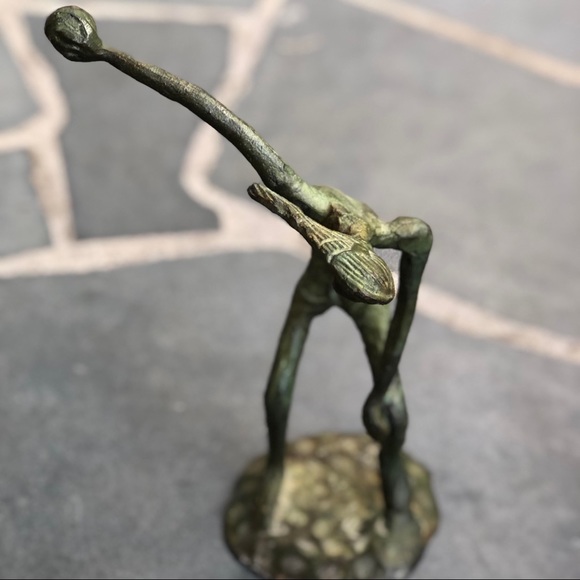 Vintage Bronze Sculpture of a Man-Wildwood Accents - Picture 4 of 13